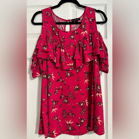 Size 18/20 Lane Bryant pink floral ruffle sleeve blouse - Picture 4 of 4